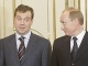 Медведев и Путин. Фото газеты 