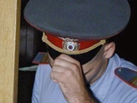 Милиционер. Фото: http://pics.top.rbc.ru