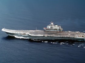 Авианосец "Адмирал Кузнецов". Фото с сайта forums.eagle.ru