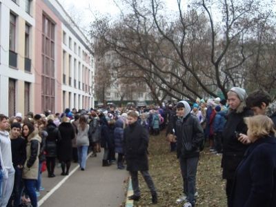 Эвакуация в школах Москвы. Фото: sch1159s.mskobr.ru