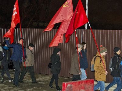Акция левых за забором. Фото: Александр Воронин, Каспаров.Ru