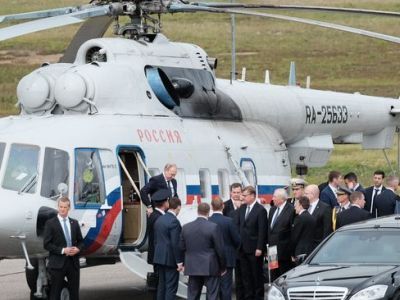 Прибытие Путина на вертолете. Фото: yle.fi