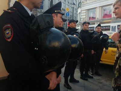 Оцепление на митинге за свободные выборы в Москве. Фото: Каспаров.Ru