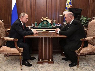 Владимир Путин и Михаил Мишустин. Фото: Никольский Алексей / ТАСС