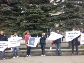Пикет школьников, фото Лизы Охайзиной, Каспаров.Ru