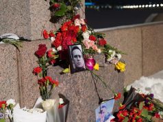 Народный мемориал в память Алексея Навального в Санкт-Петербурге. Фото: t.me/sotaproject