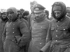 Пленные солдаты вермахта под Сталинградом. Фото: russian7.ru